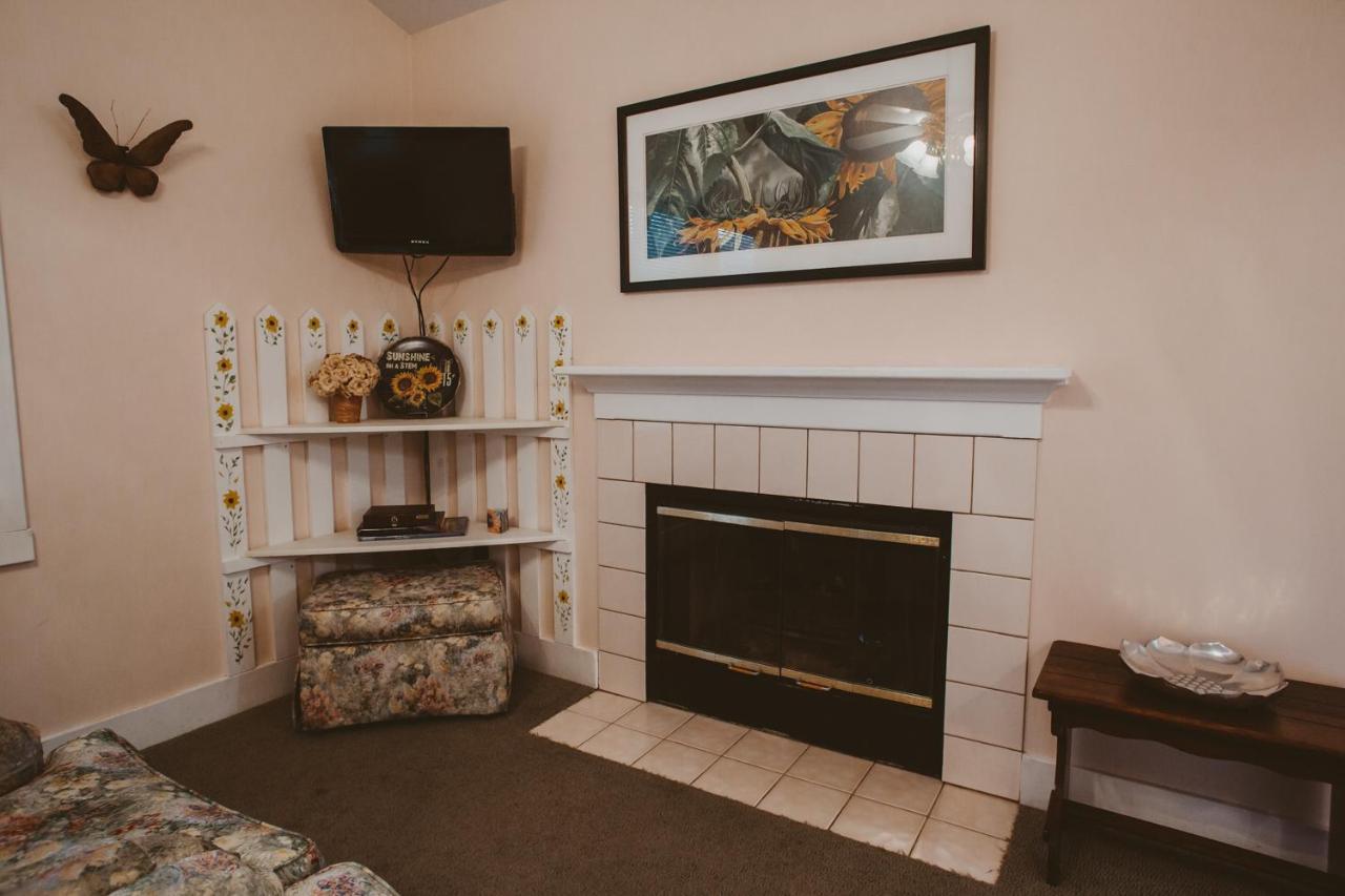 Garden Grove Inn Bed And Breakfast Union Pier Esterno foto