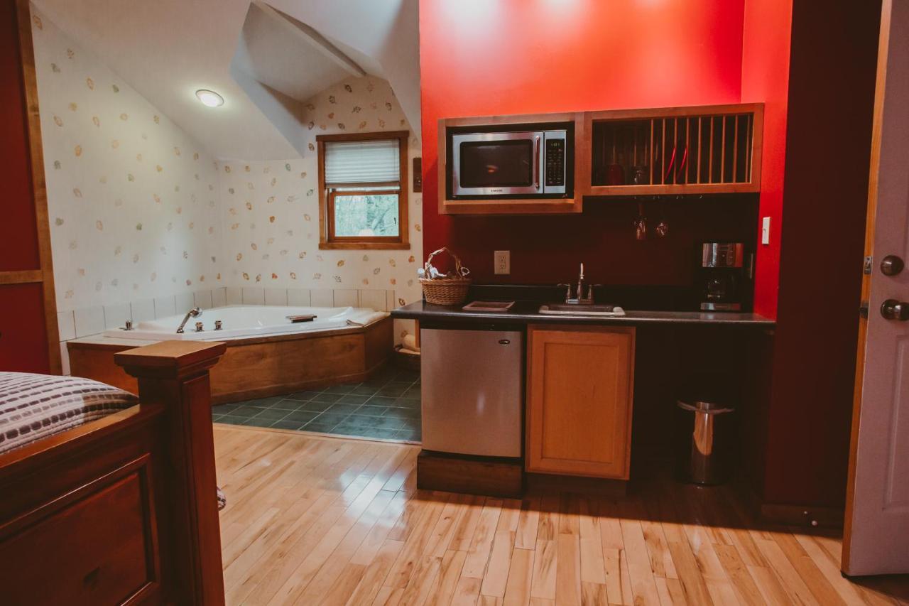 Garden Grove Inn Bed And Breakfast Union Pier Esterno foto