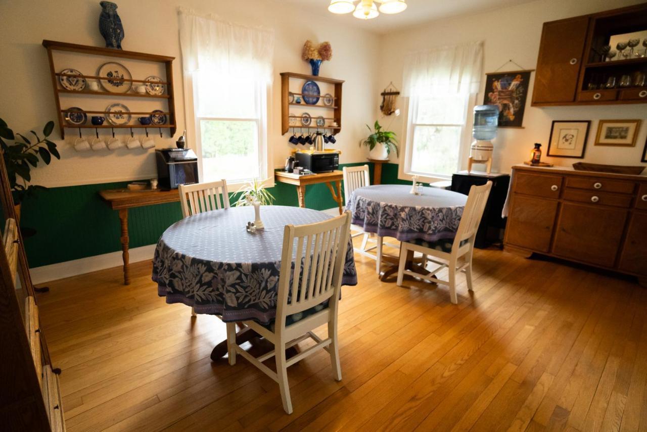 Garden Grove Inn Bed And Breakfast Union Pier Esterno foto