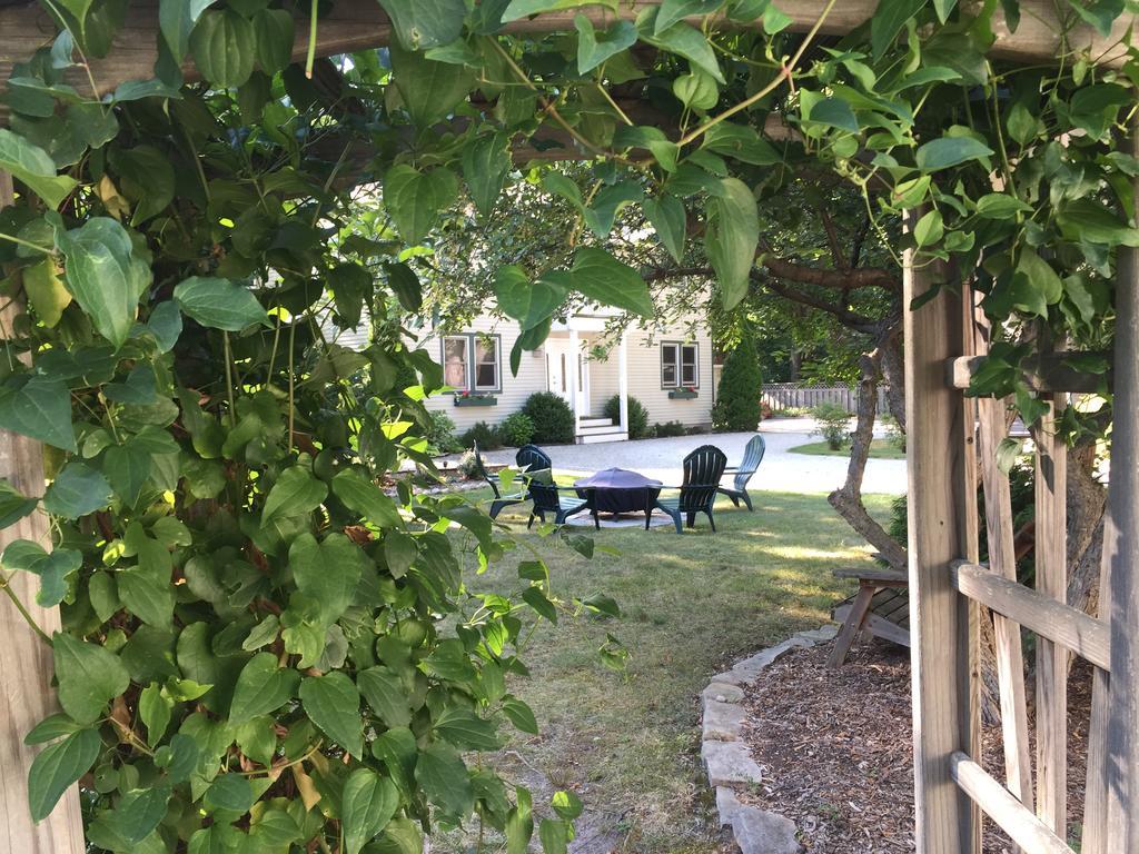 Garden Grove Inn Bed And Breakfast Union Pier Esterno foto